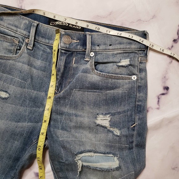 EXPRESS distressed mid-rise skinny jeans 2 - Picture 6 of 8